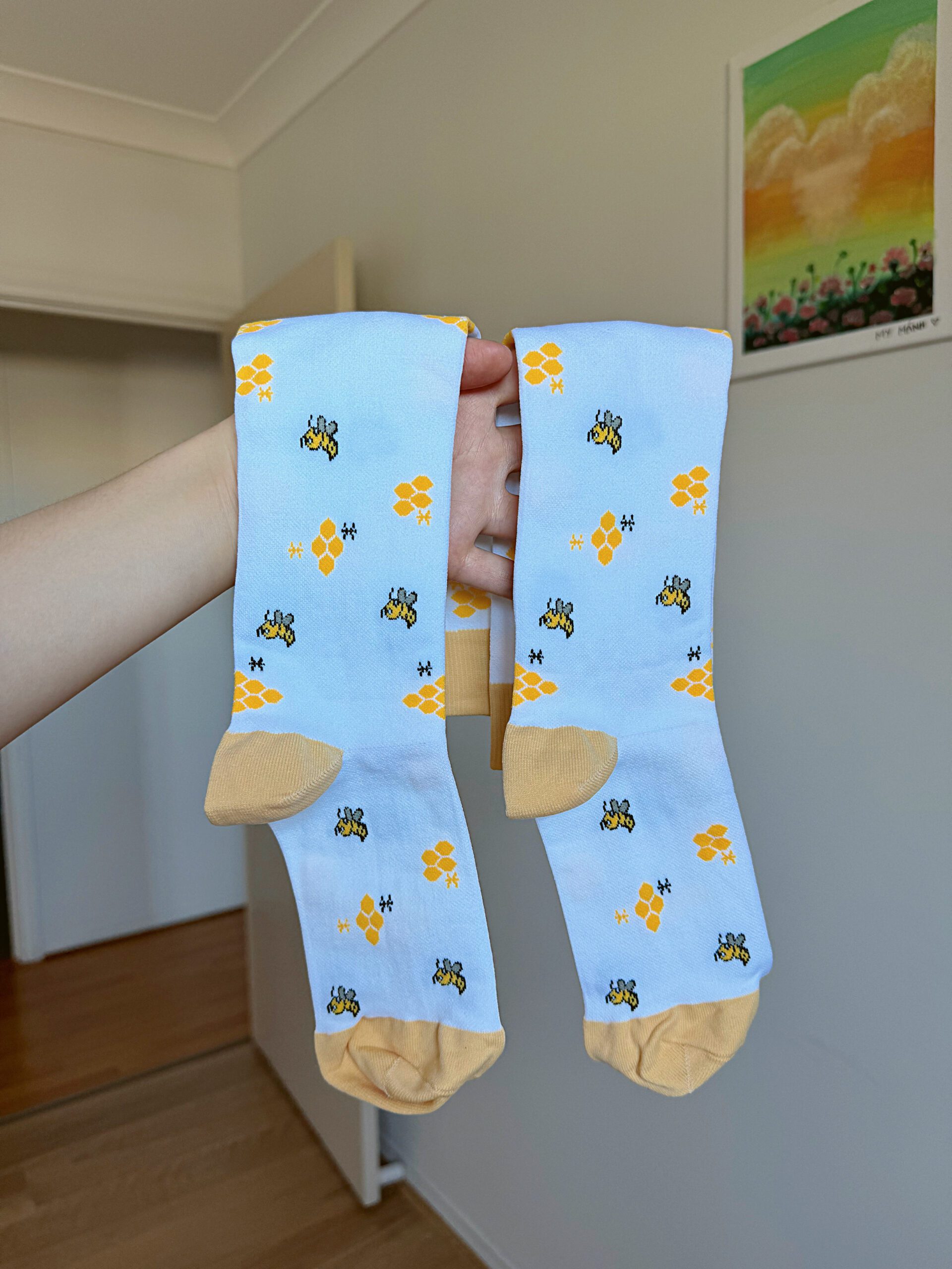 VỚ Y KHOA HOẠ TIẾT BÉ ONG