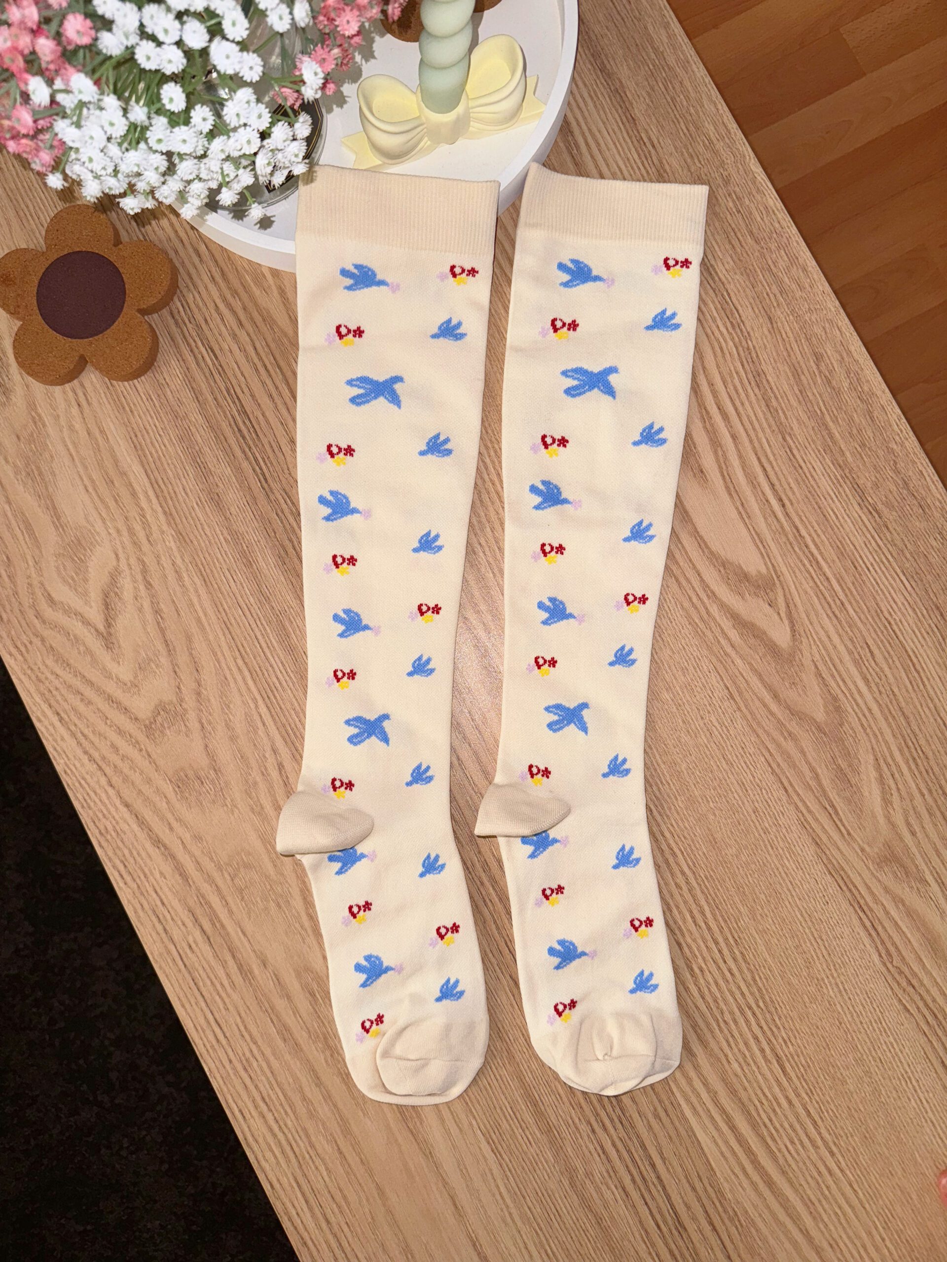 VỚ Y KHOA HOẠ TIẾT ĐÀN CHIM - Hình ảnh 3